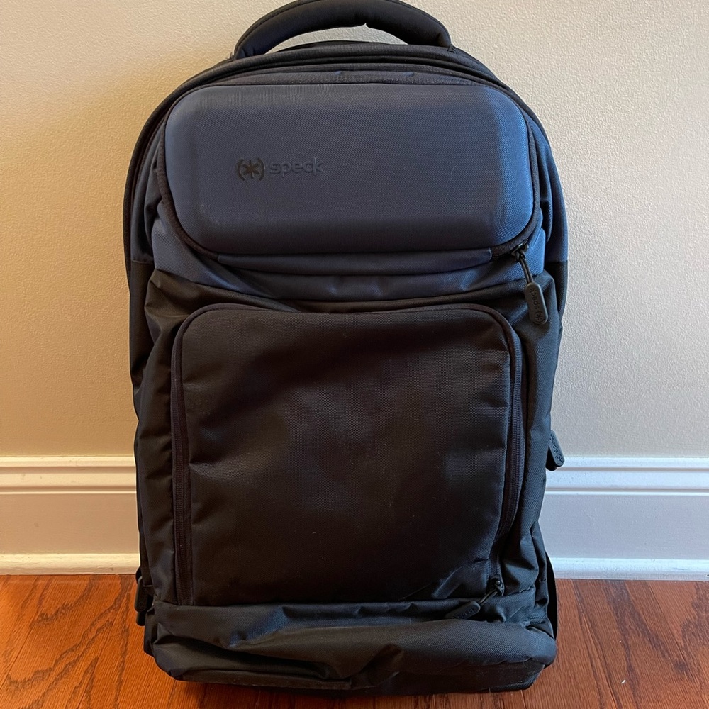 Speck Mighty Pack Laptop Backpack